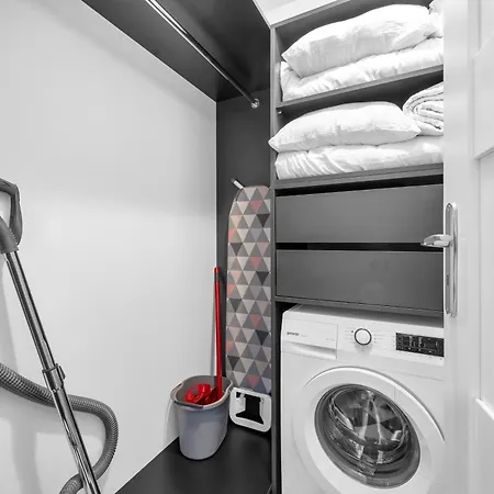 Wola - Train And Metro Nearby - By Rentujemy Apartamento *
